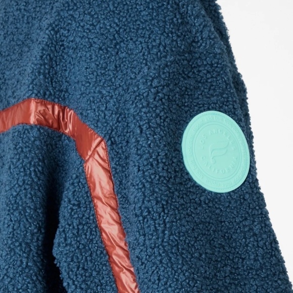 Fabletics Larisa Fleece Pullover - Blue Nova/Multi/Java/Blue Bell/Tapioca - M - Picture 5 of 16